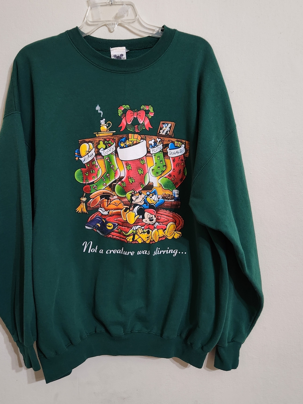 Vintage Disney Green Crewneck Sweatshirt - Holiday Mickey & Friends